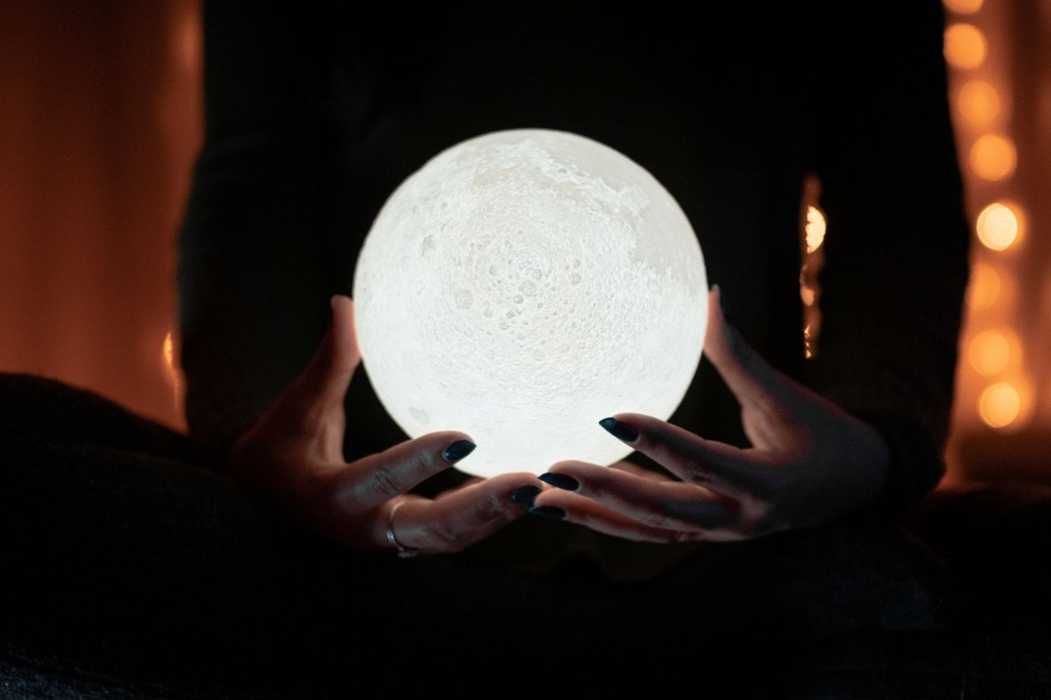 Psychic Mediumship: A Definitive Guide | Skill Success